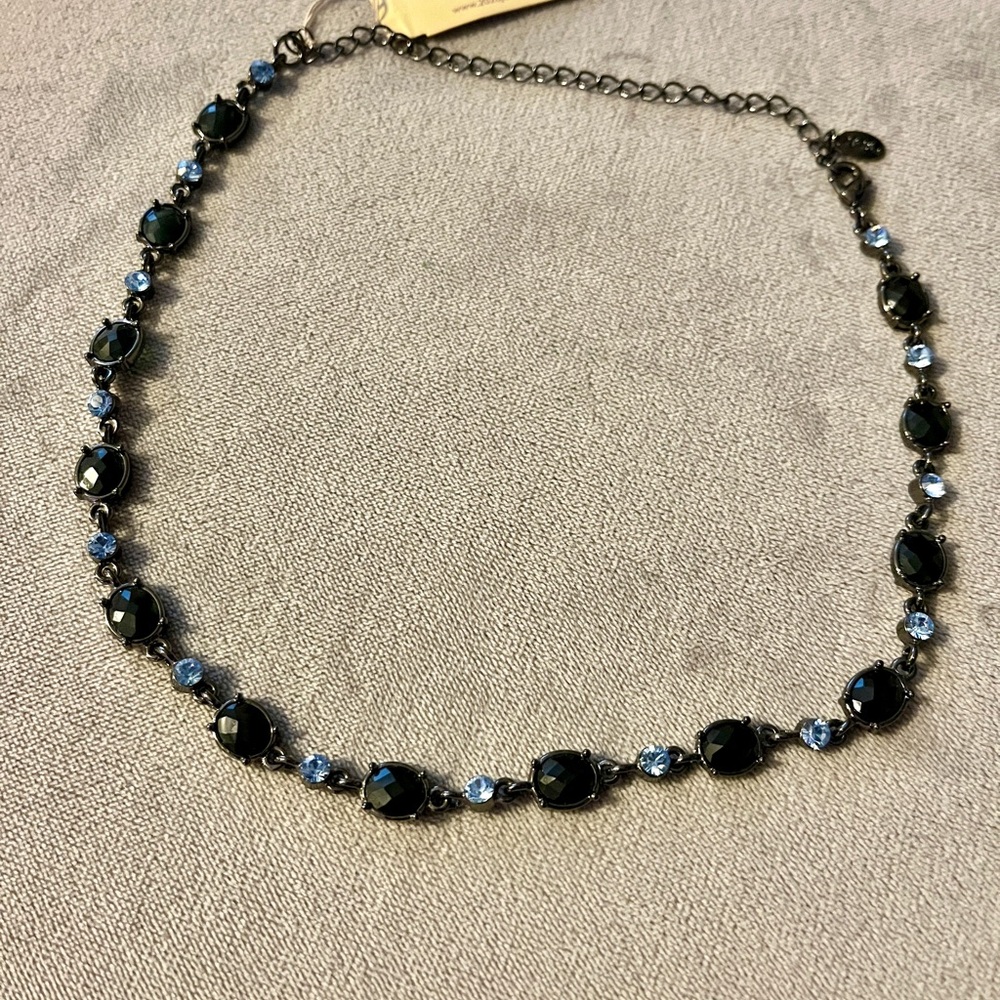 Elegant Navy and Blue Necklace